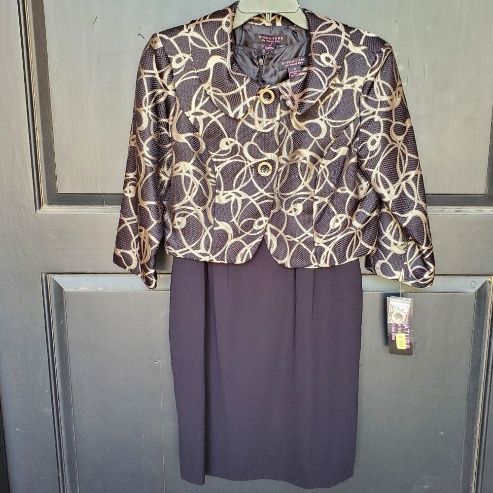 NWT PROFESSIONAL DRESS SUIT 8P w/ pockets